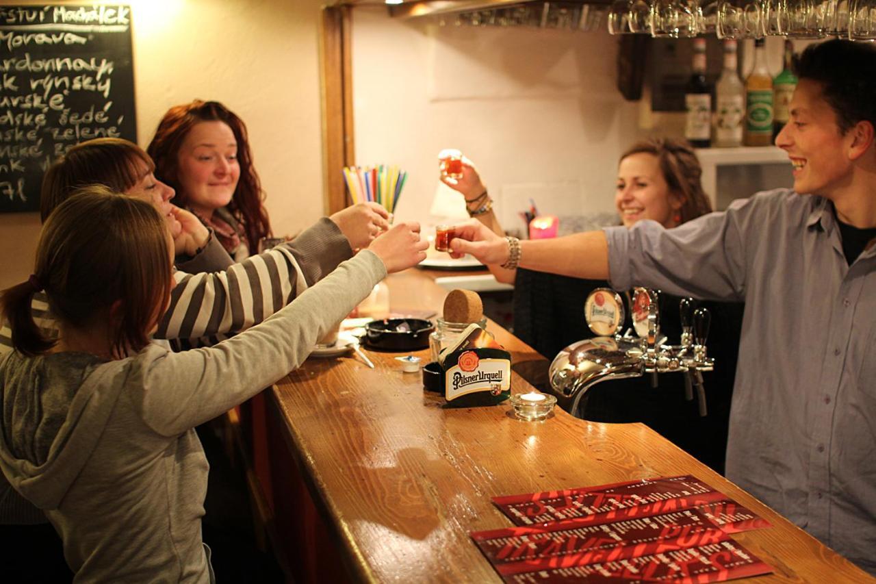 Travel Hostel Cesky Krumlov Ngoại thất bức ảnh