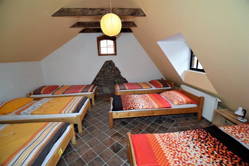 Travel Hostel Cesky Krumlov Ngoại thất bức ảnh