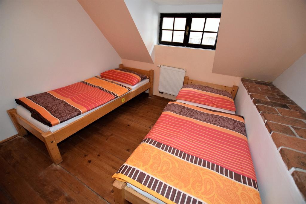 Travel Hostel Cesky Krumlov Ngoại thất bức ảnh