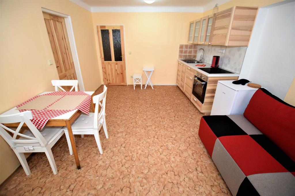 Travel Hostel Cesky Krumlov Ngoại thất bức ảnh